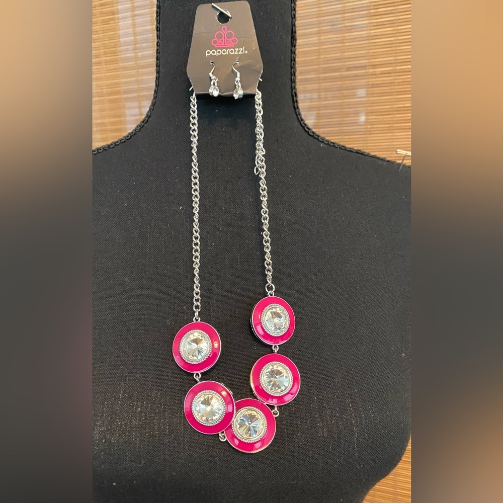 Paparazzi Fuchsia and Silver Statement Necklace/EarringSet
